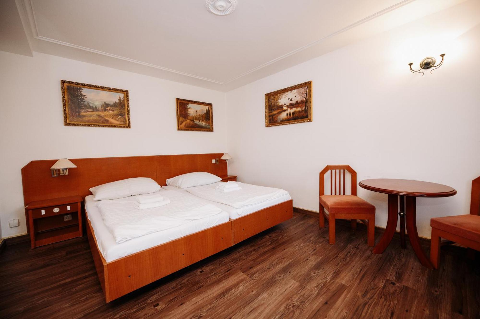 Schlosshotel Hotel