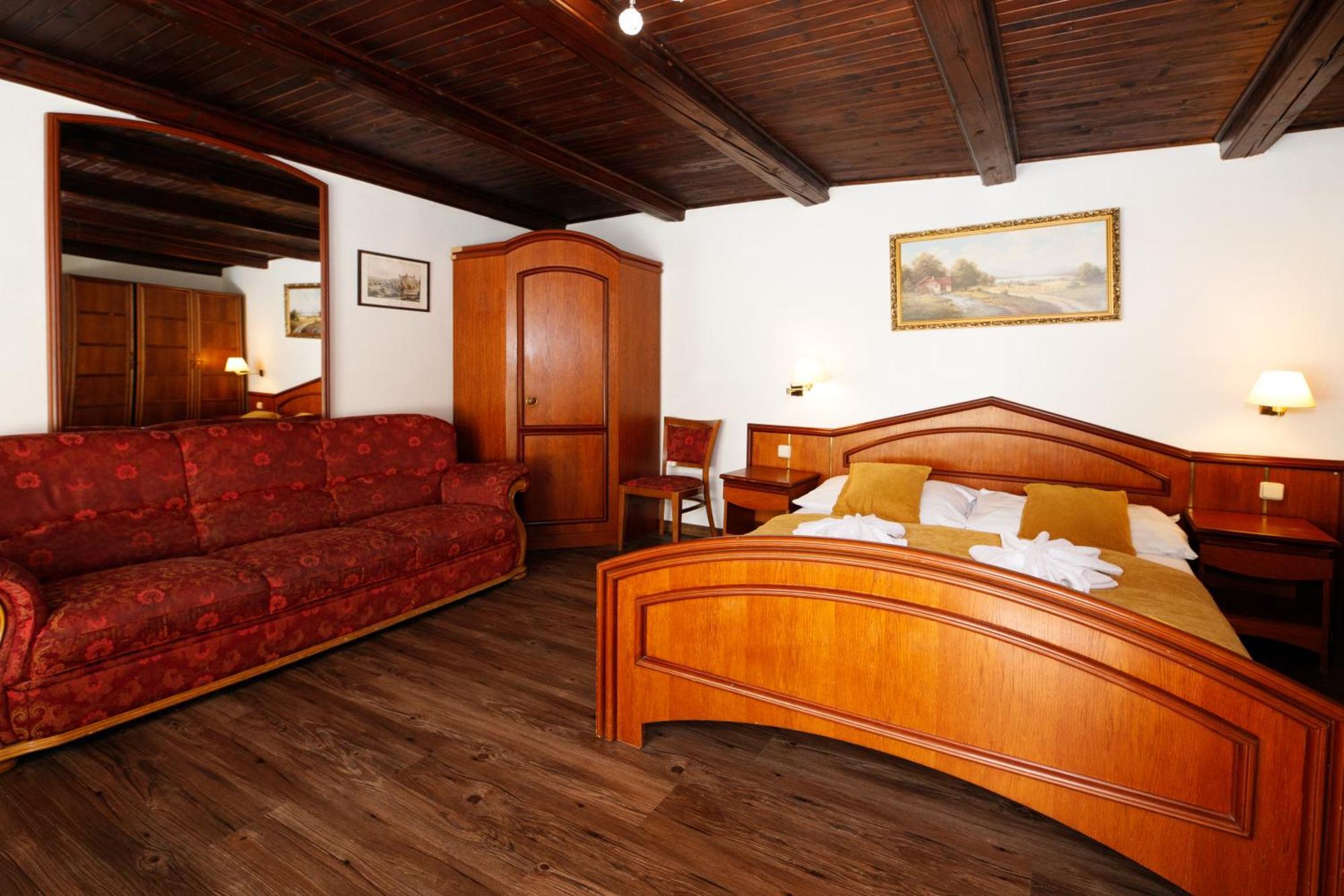 Schlosshotel 3* Mariánské Lázně