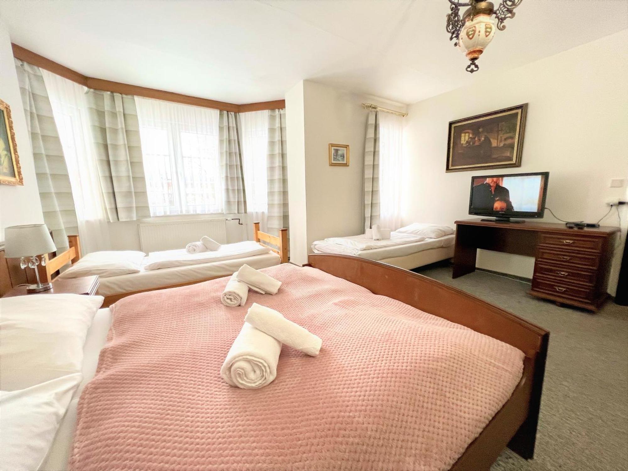 Отель Schlosshotel